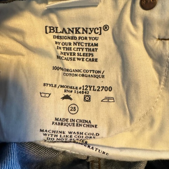 Blank NYC Blue Wildflower Destruct The Baxter Ribcage Straight Jean NWT Size 25 - Picture 9 of 9
